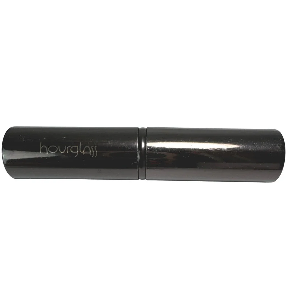 Hourglass retractable kabuki